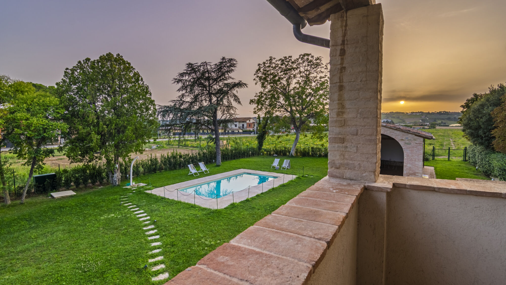 Italianway Deruta Agriturismo Borgo Re - Intero Casale