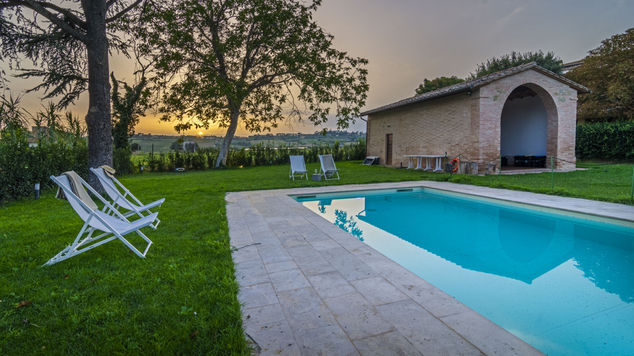 Italianway Deruta Agriturismo Borgo Re - Intero Casale