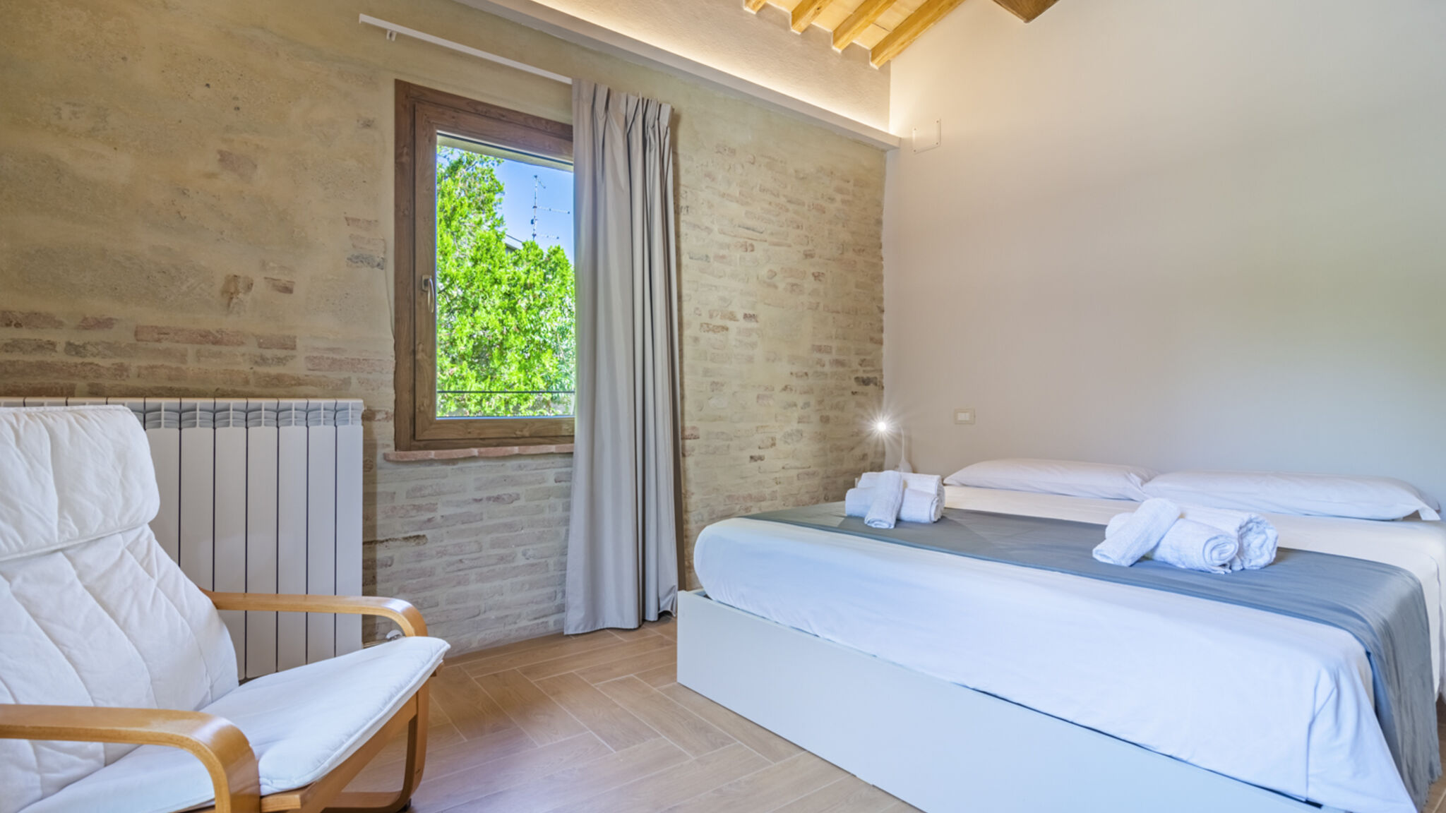 Italianway Deruta Agriturismo Borgo Re - Re Di Cuori