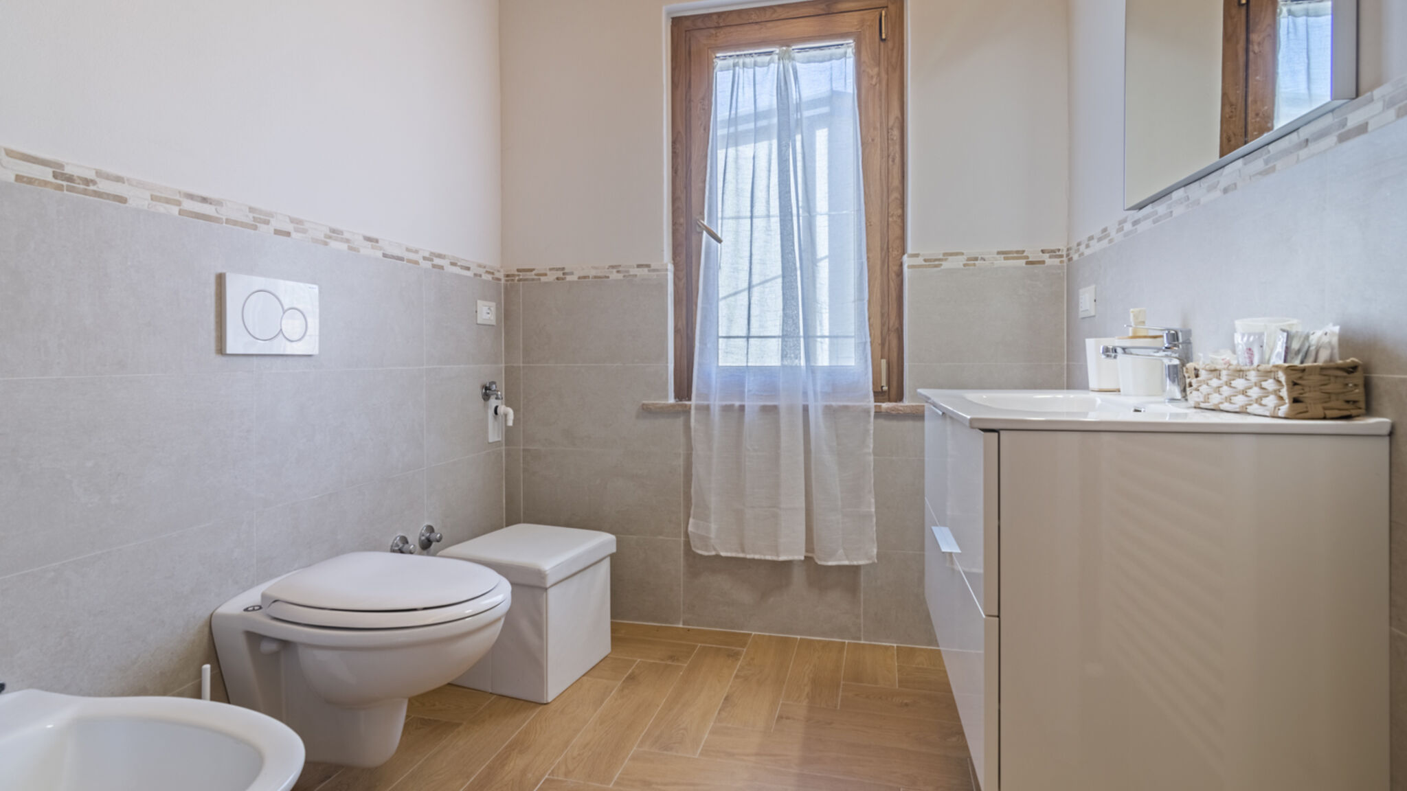 Italianway Deruta Agriturismo Borgo Re - Re Di Cuori