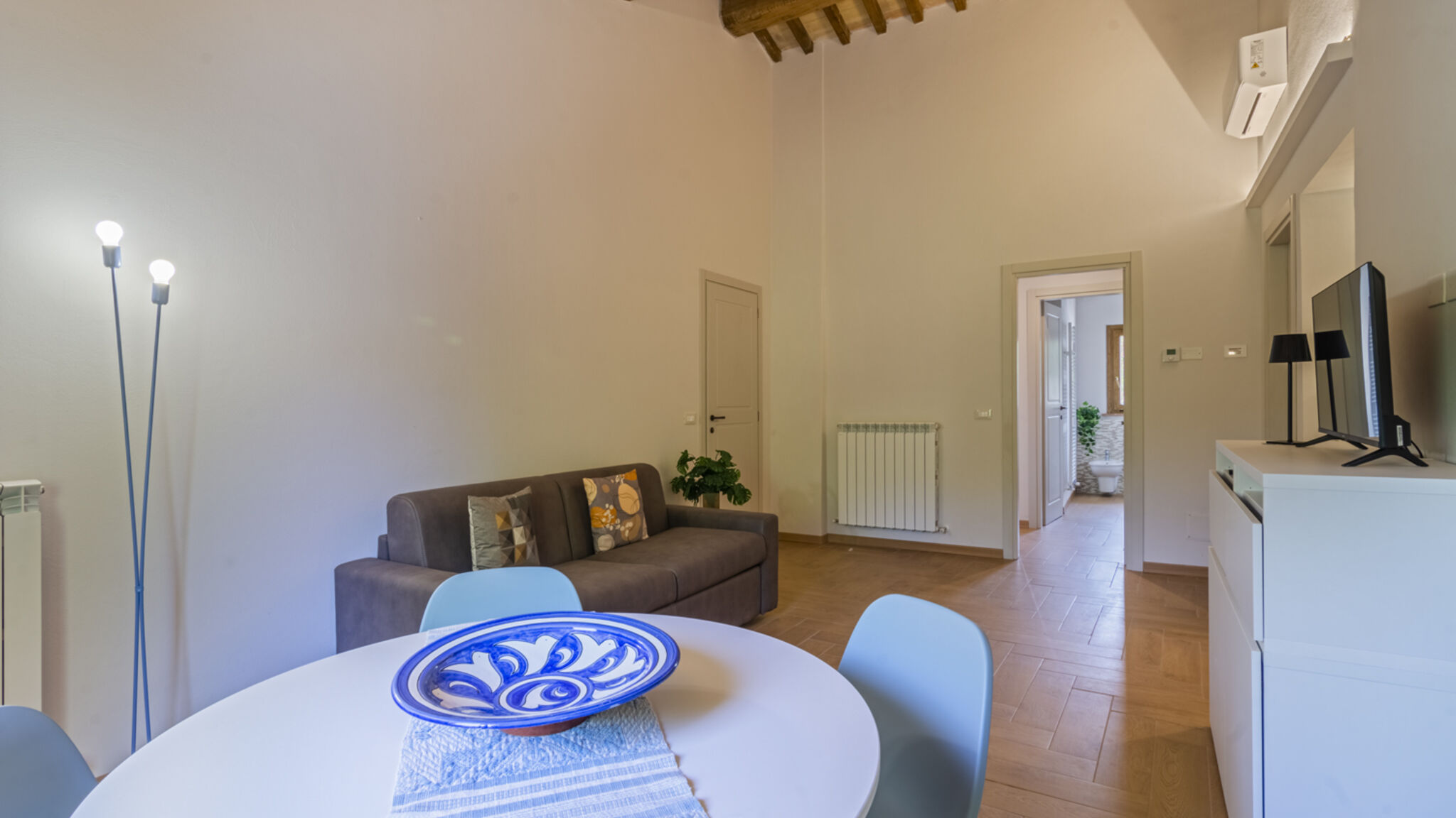 Italianway Deruta Agriturismo Borgo Re - Re Di Picche