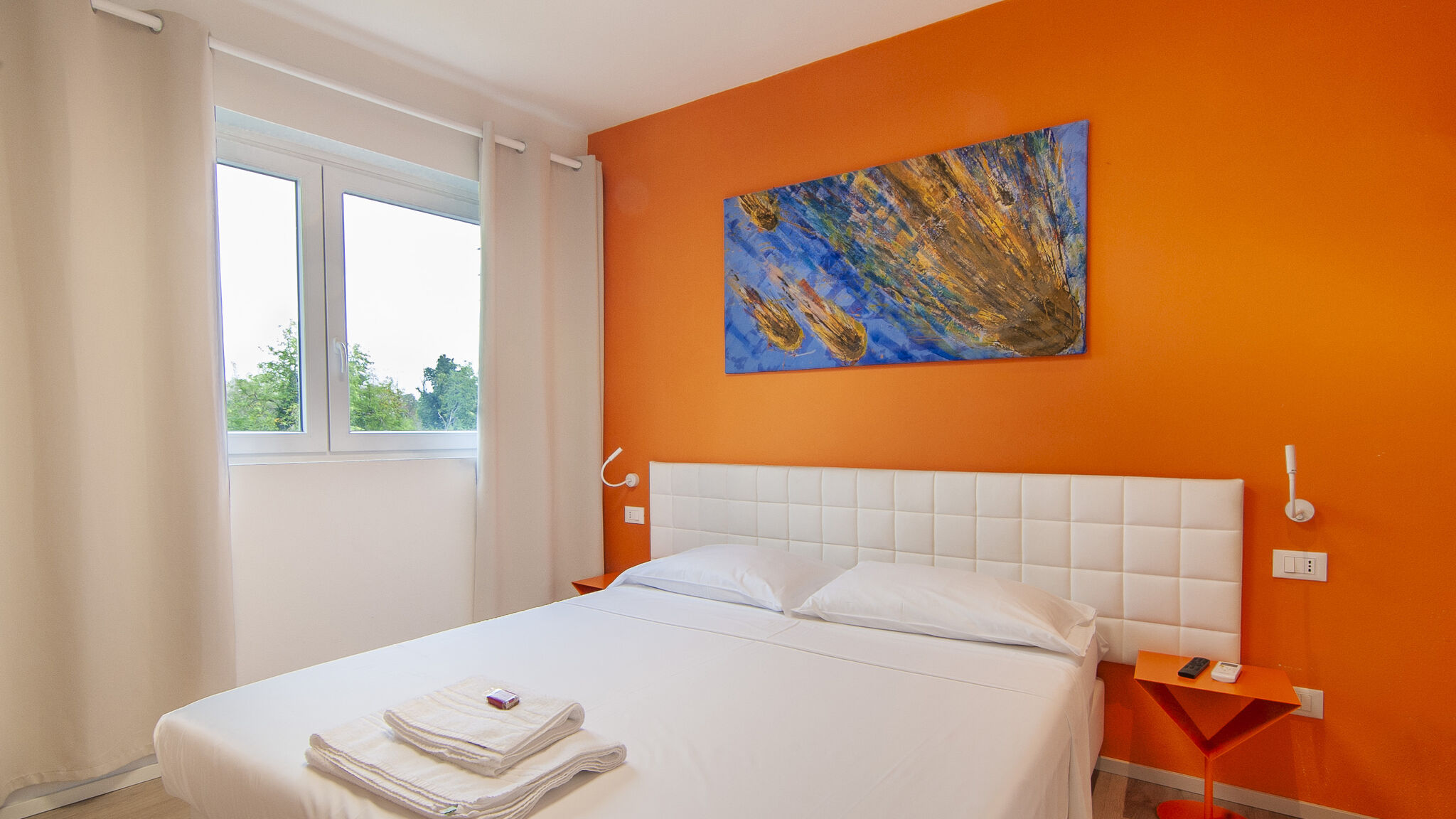 Italianway Verona Kedimore - Orange Room