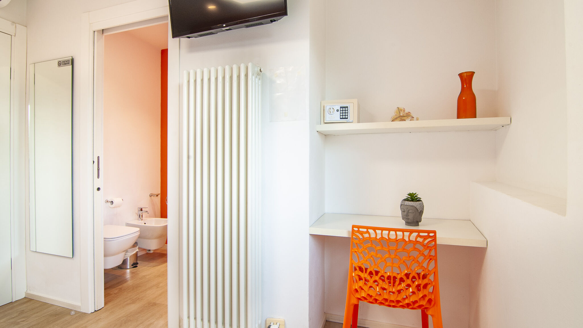 Italianway Verona Kedimore - Orange Room