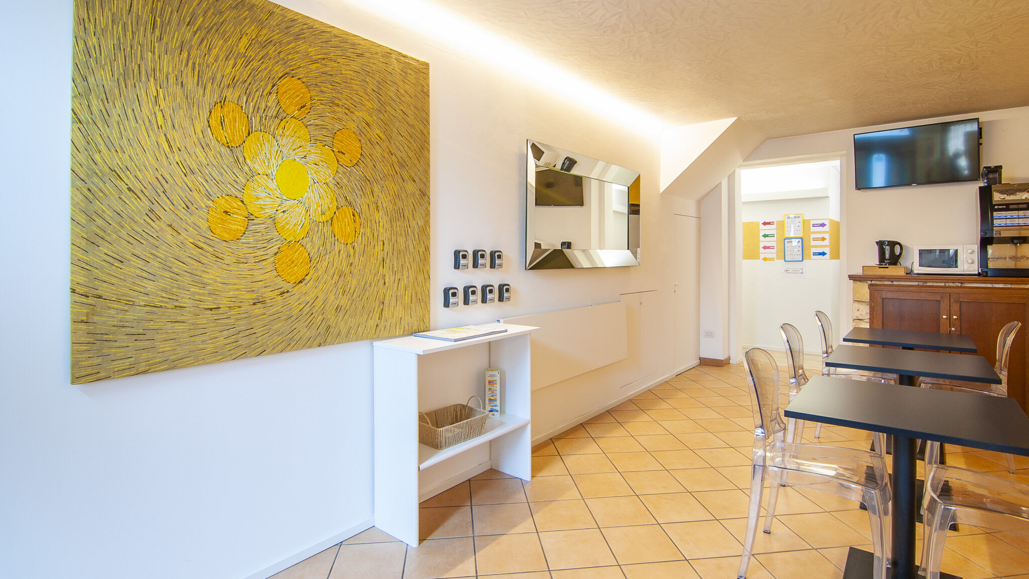 Italianway Verona Kedimore - Orange Room