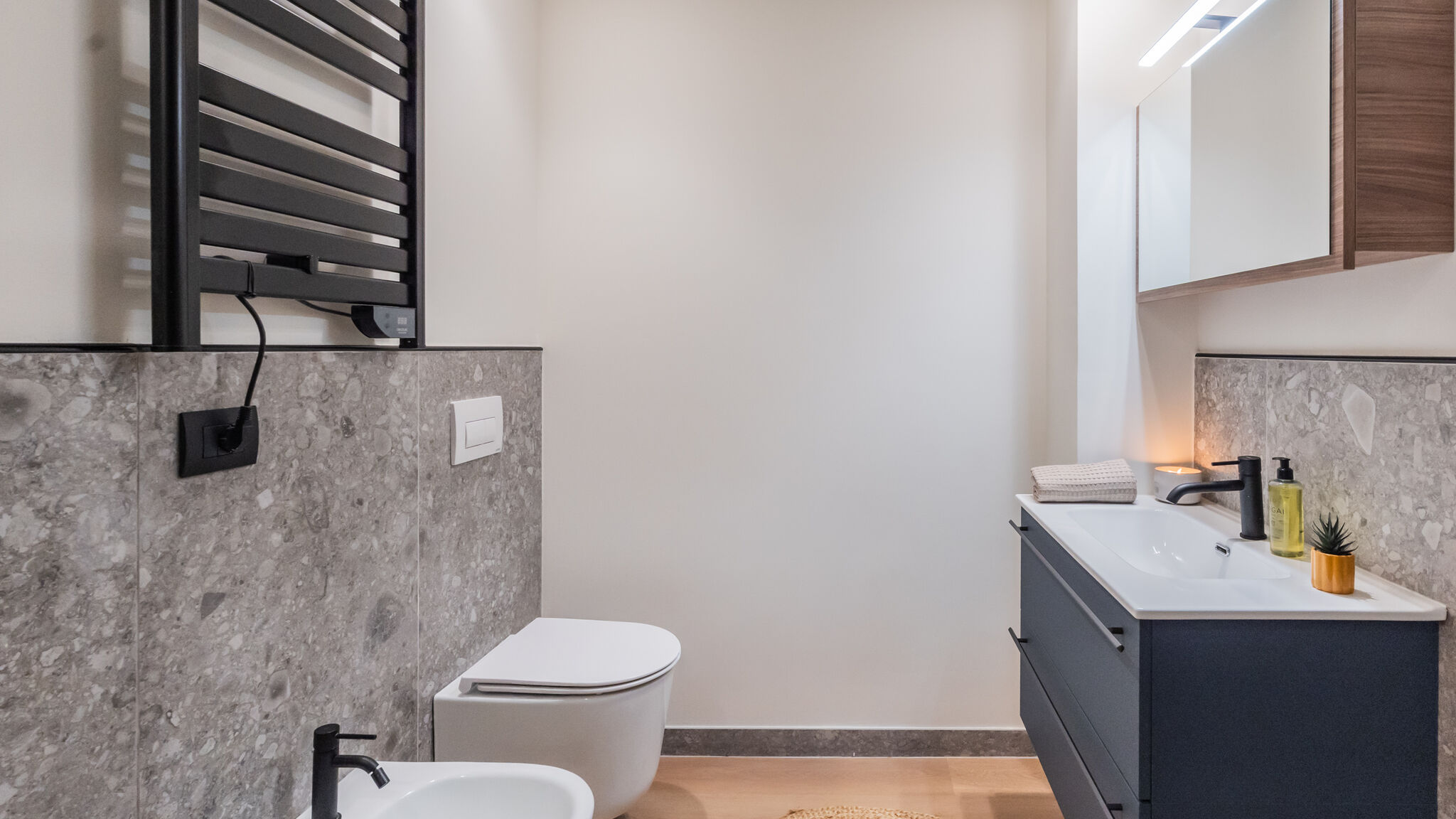 Italianway Como Close To Everything 2 by Rent All Como