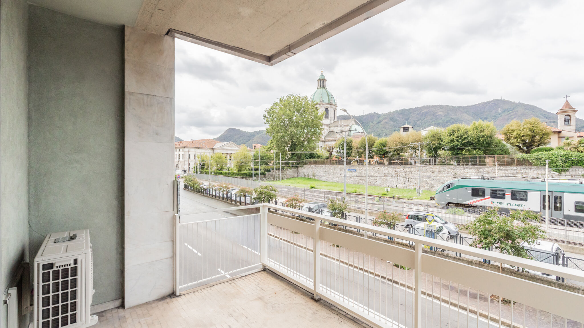 Italianway Como Close To Everything 2 by Rent All Como