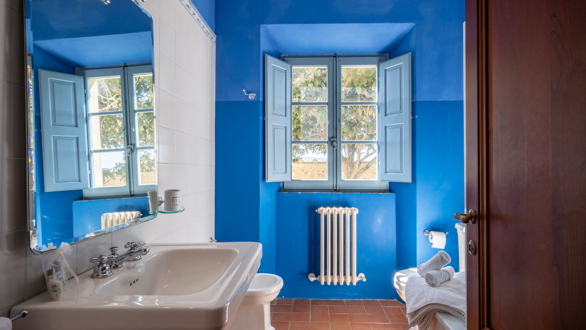 Italianway Castellina in Chianti Retreat in Chianti: Bacco-Spa & Vineyard 