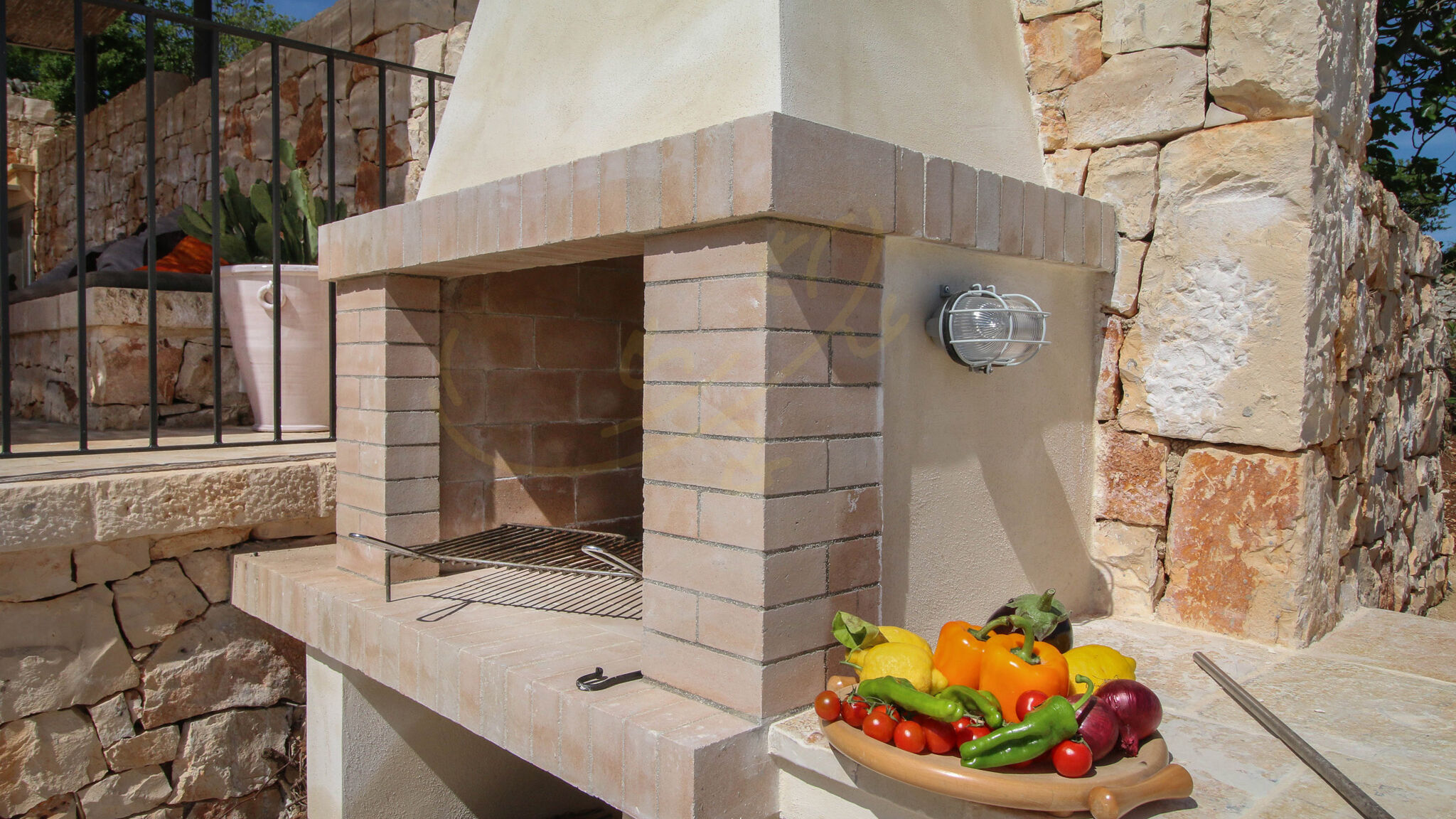 Italianway Monopoli TD Casale Terranova Stone Farmhouse with Pool