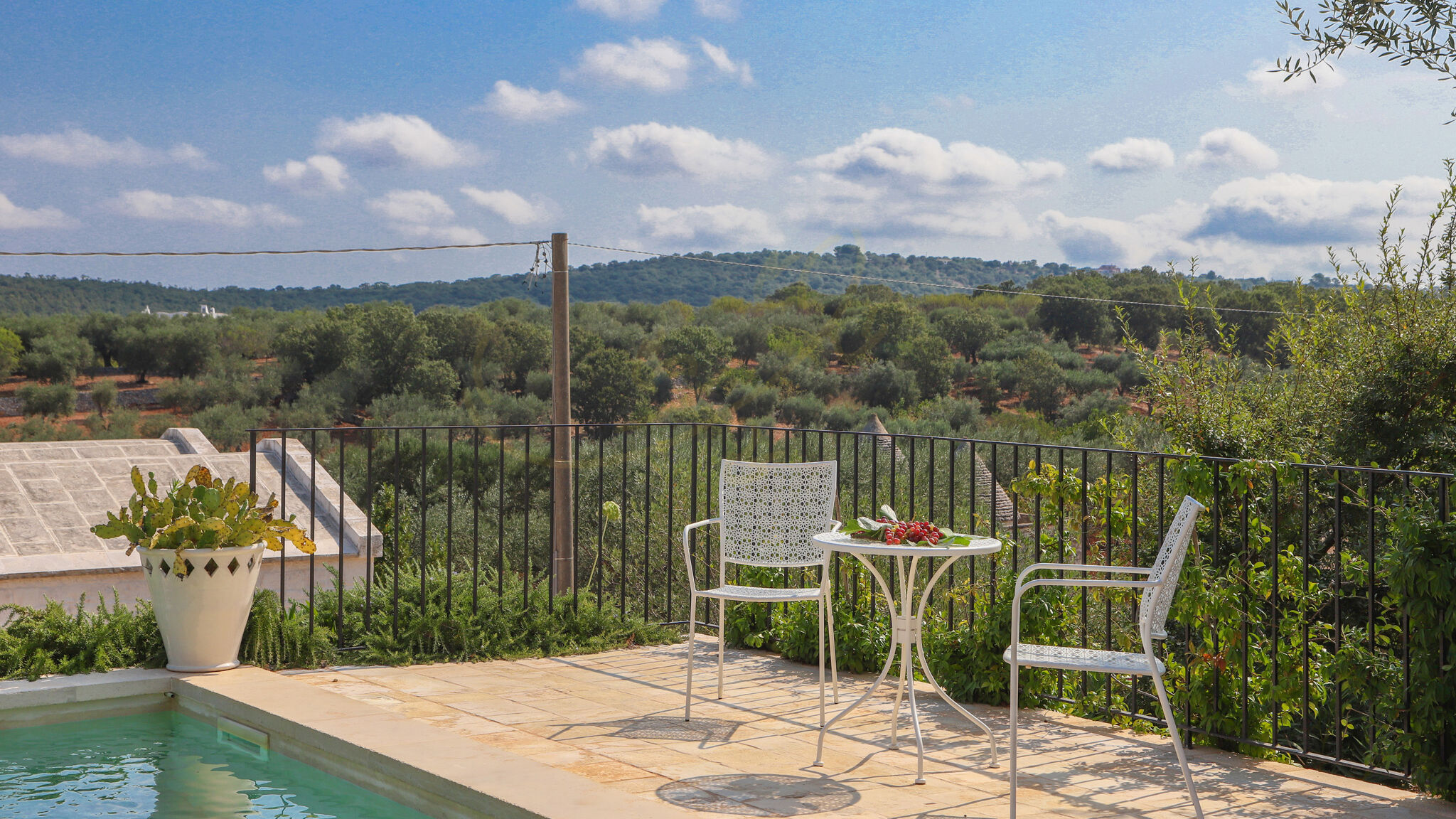 Italianway Monopoli TD Casale Terranova Stone Farmhouse with Pool