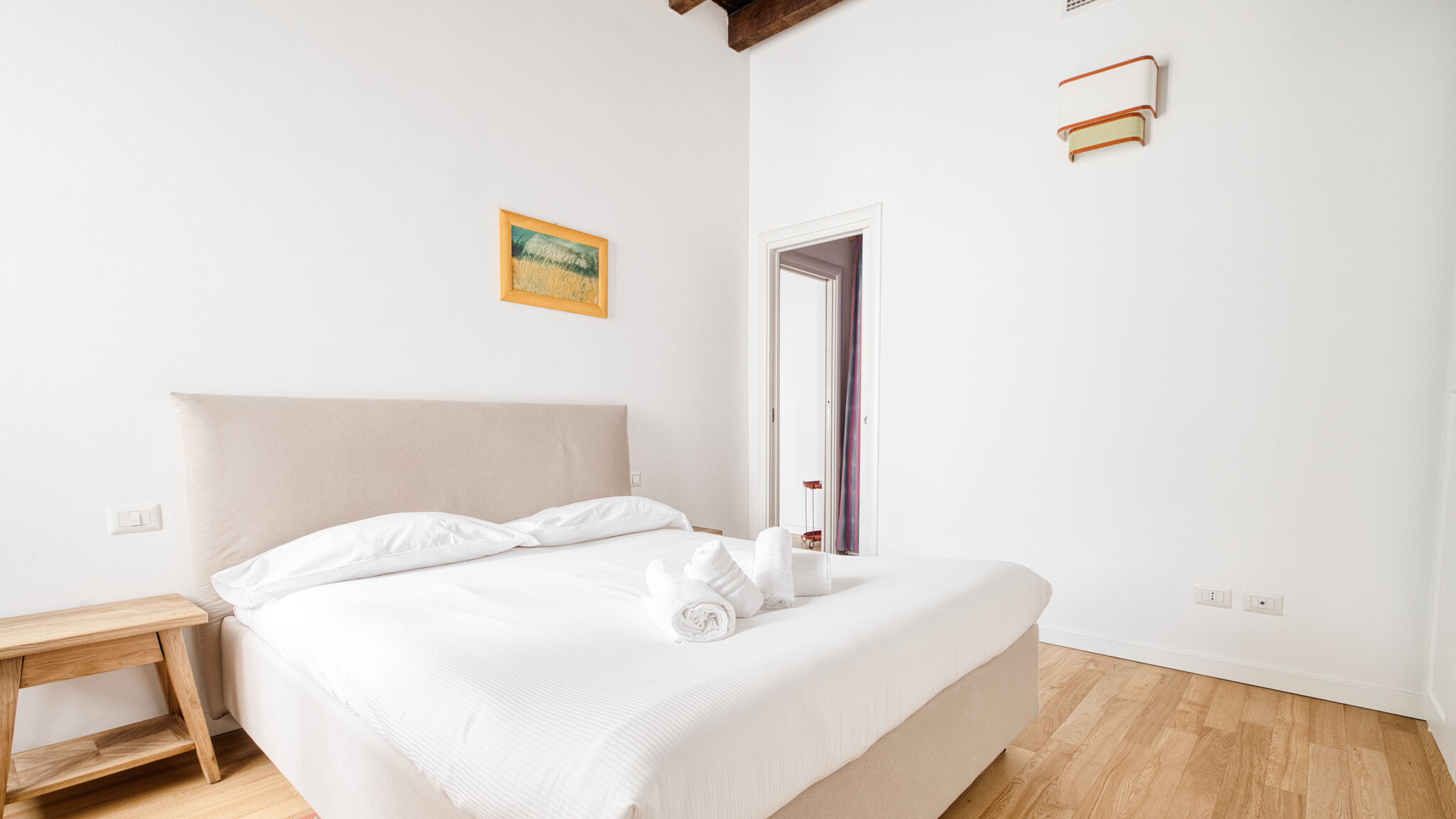 Italianway Milano Porta Venezia | Bright & Quiet Milanese Home