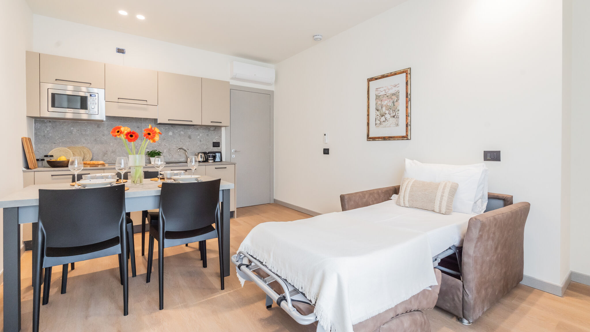 Italianway Como Close To Everything 3 by Rent All Como