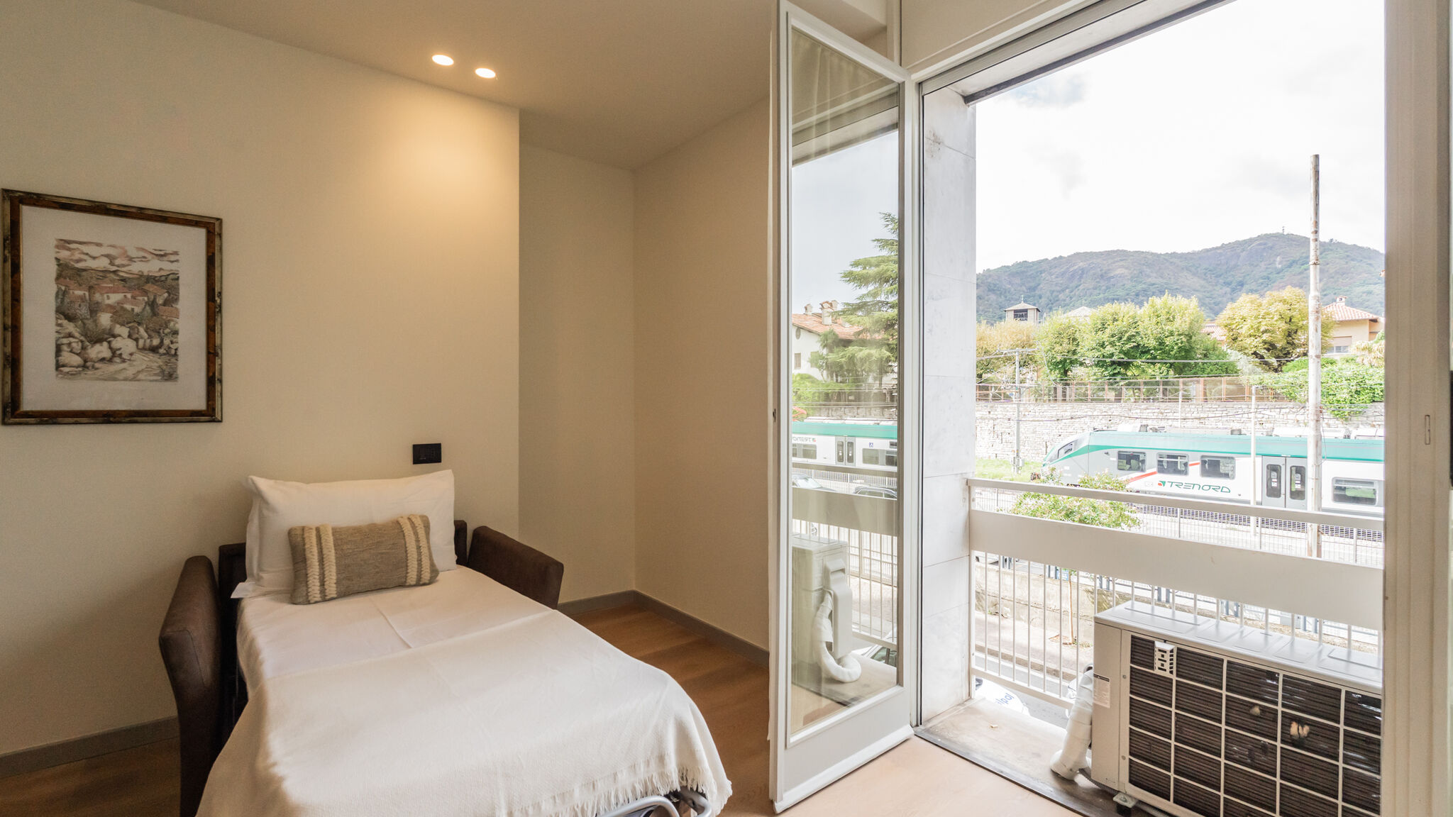 Italianway Como Close To Everything 3 by Rent All Como