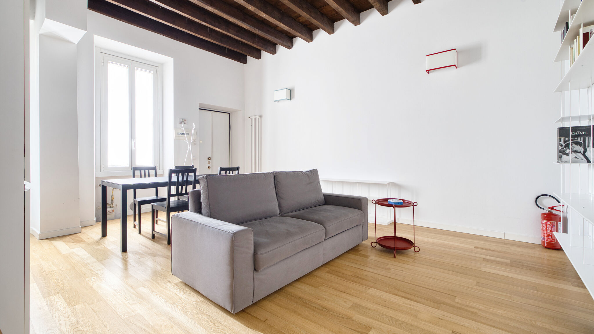 Italianway Milano Porta Venezia | Bright & Quiet Milanese Home