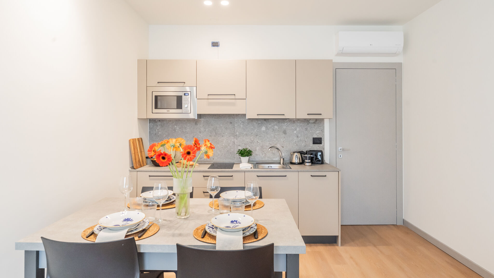Italianway Como Close To Everything 3 by Rent All Como