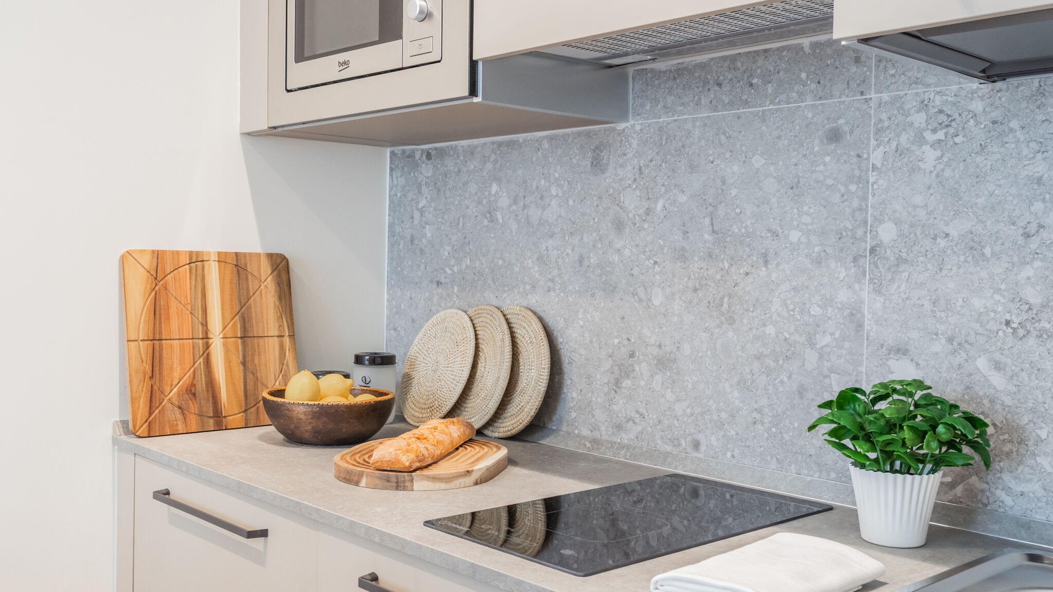 Italianway Como Close To Everything 3 by Rent All Como