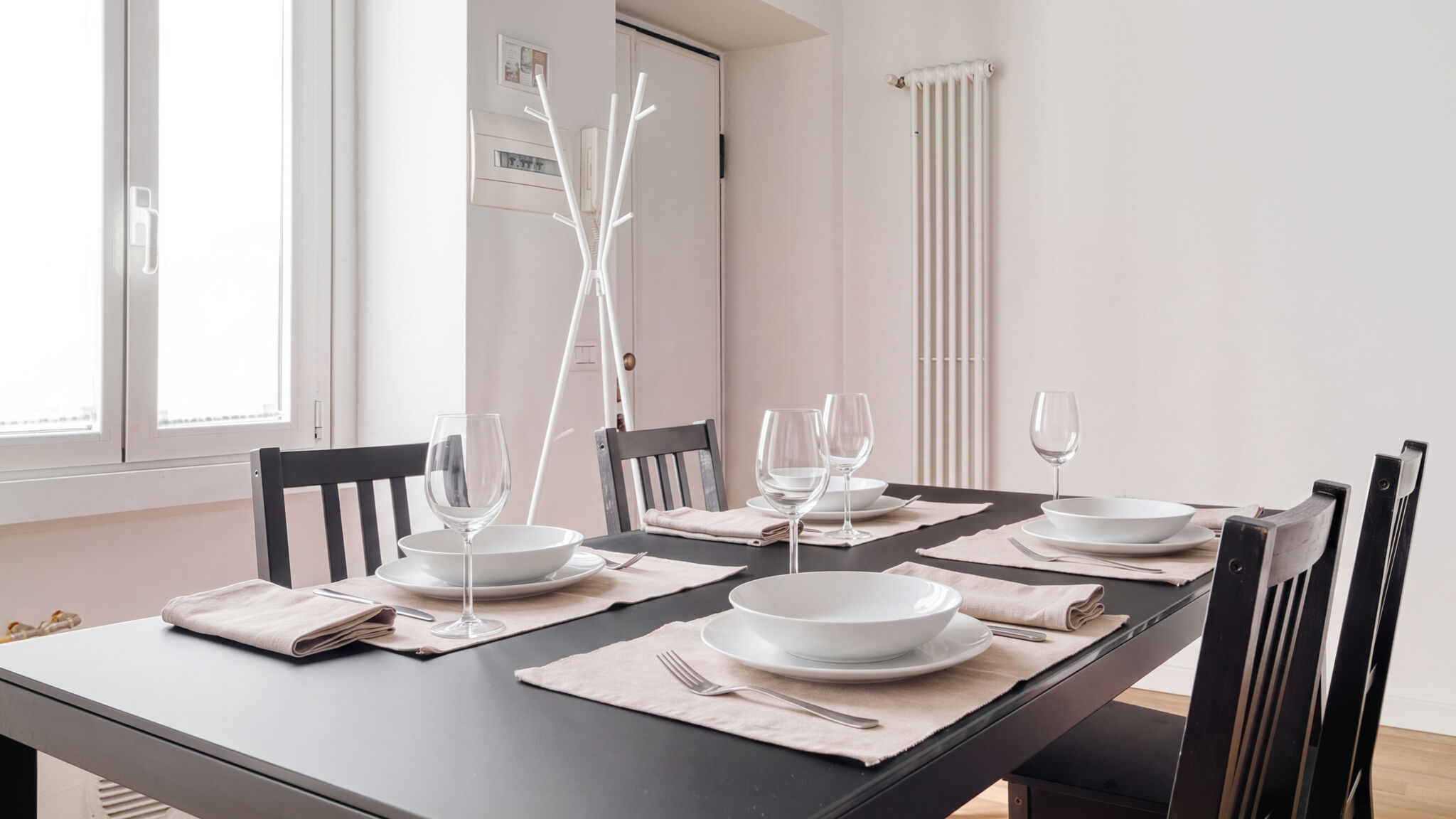 Italianway Milano Porta Venezia | Bright & Quiet Milanese Home