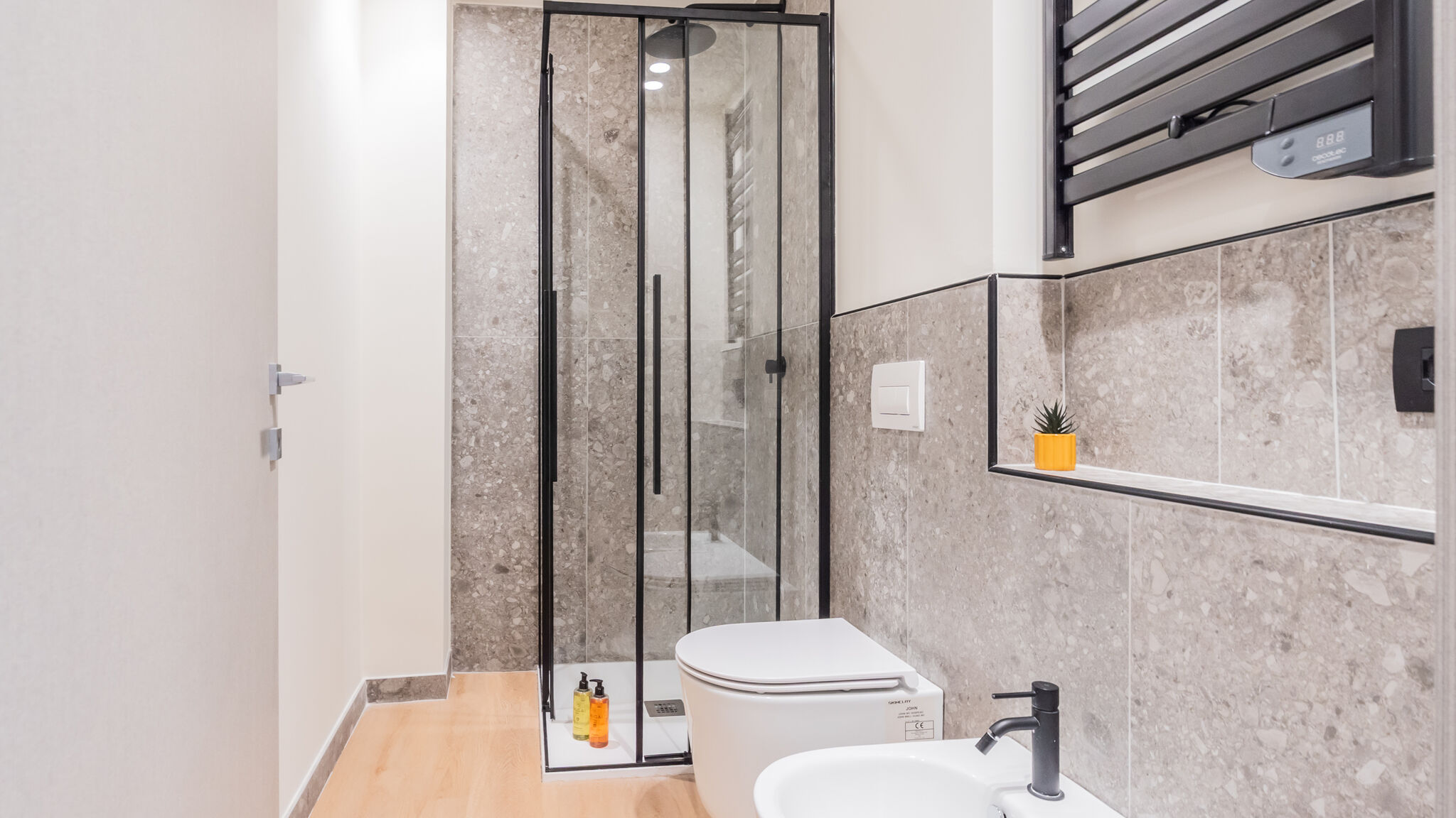 Italianway Como Close to Everything 1 by Rent All Como