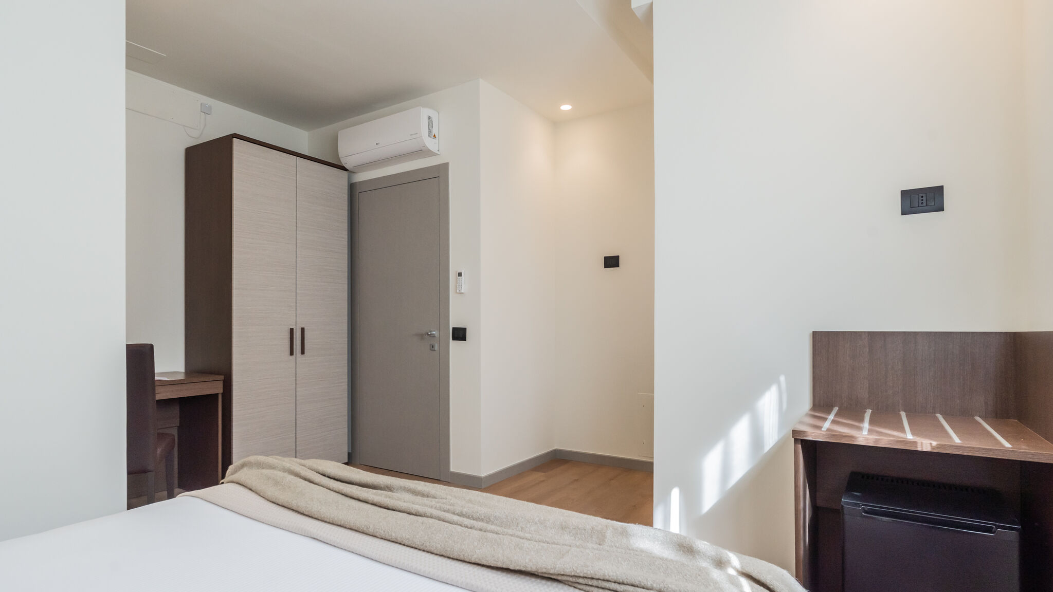 Italianway Como Close to Everything 1 by Rent All Como