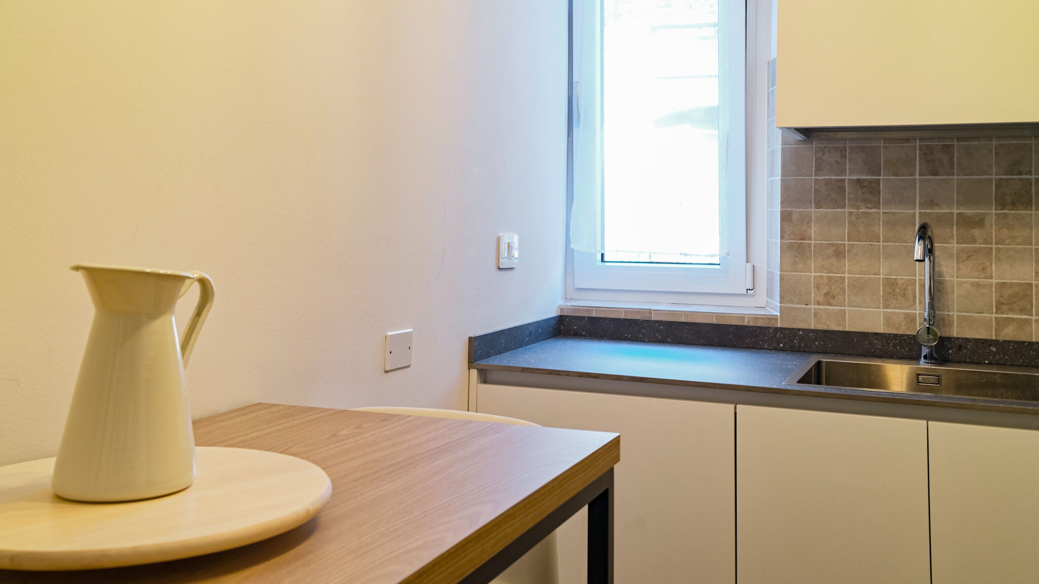 Italianway Milano Guicciardini10 Elegant Milan Living by Hospity
