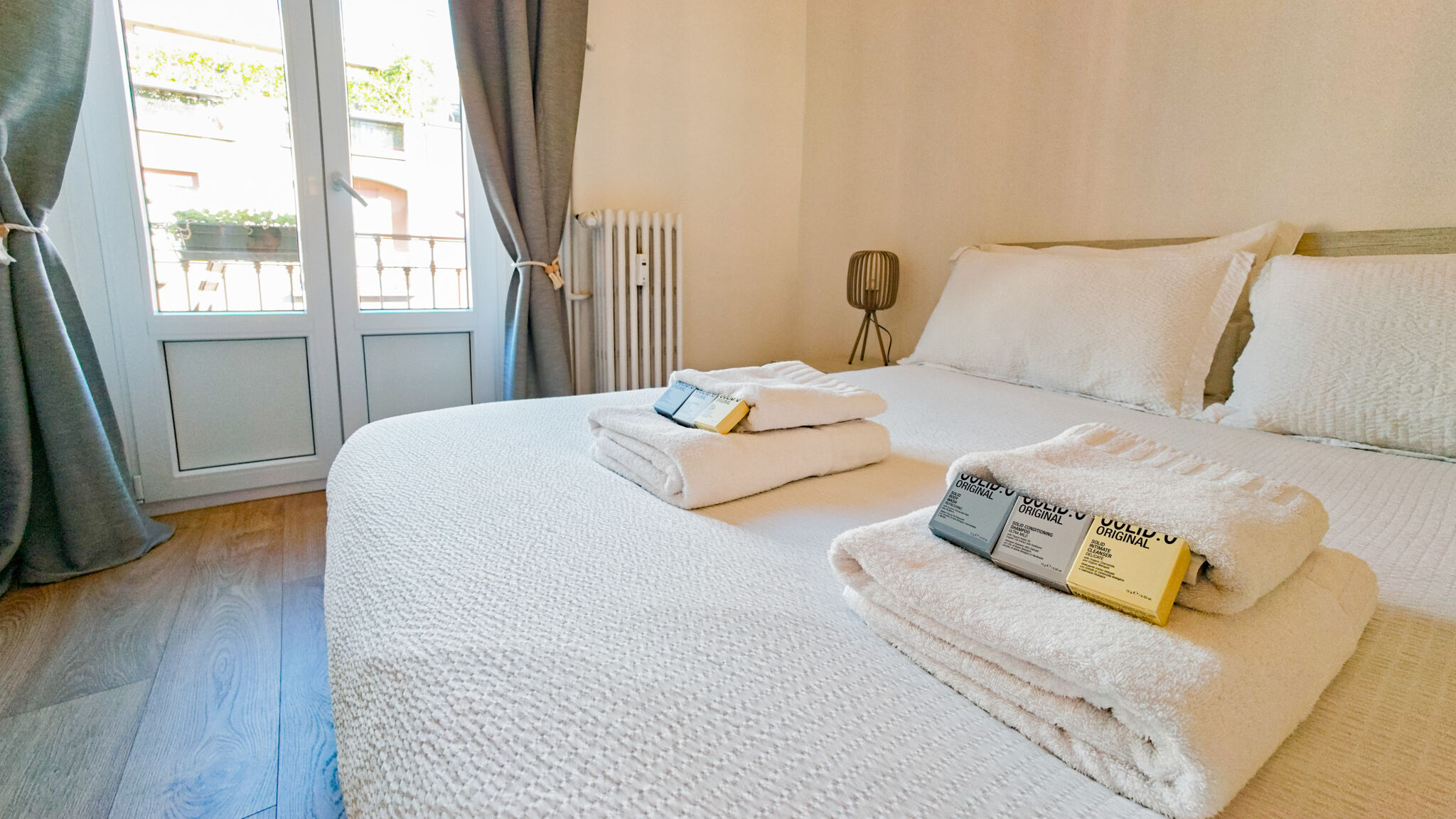 Italianway Milano Guicciardini10 Elegant Milan Living by Hospity