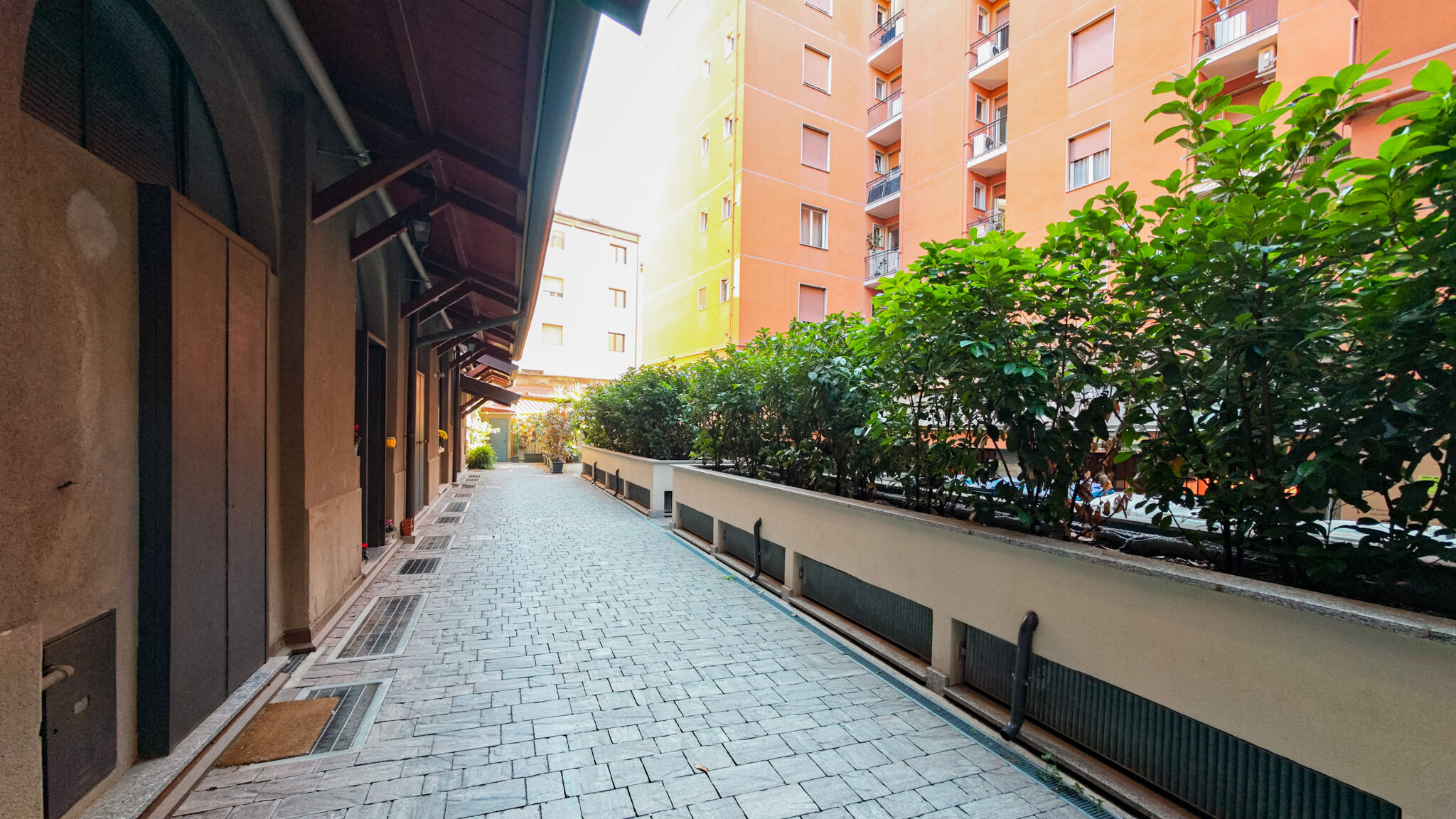 Italianway Milano Guicciardini10 Elegant Milan Living by Hospity