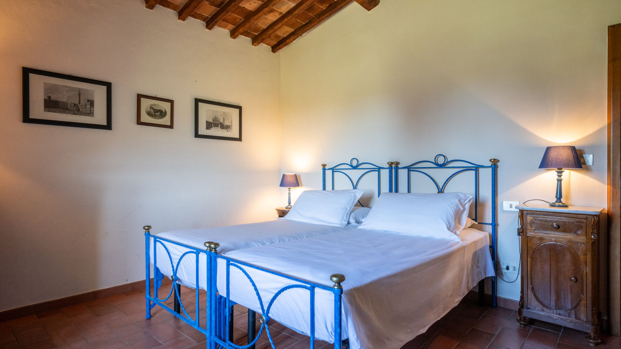 Italianway Castellina in Chianti Retreat in Chianti: Dioniso-Spa & Vineyard