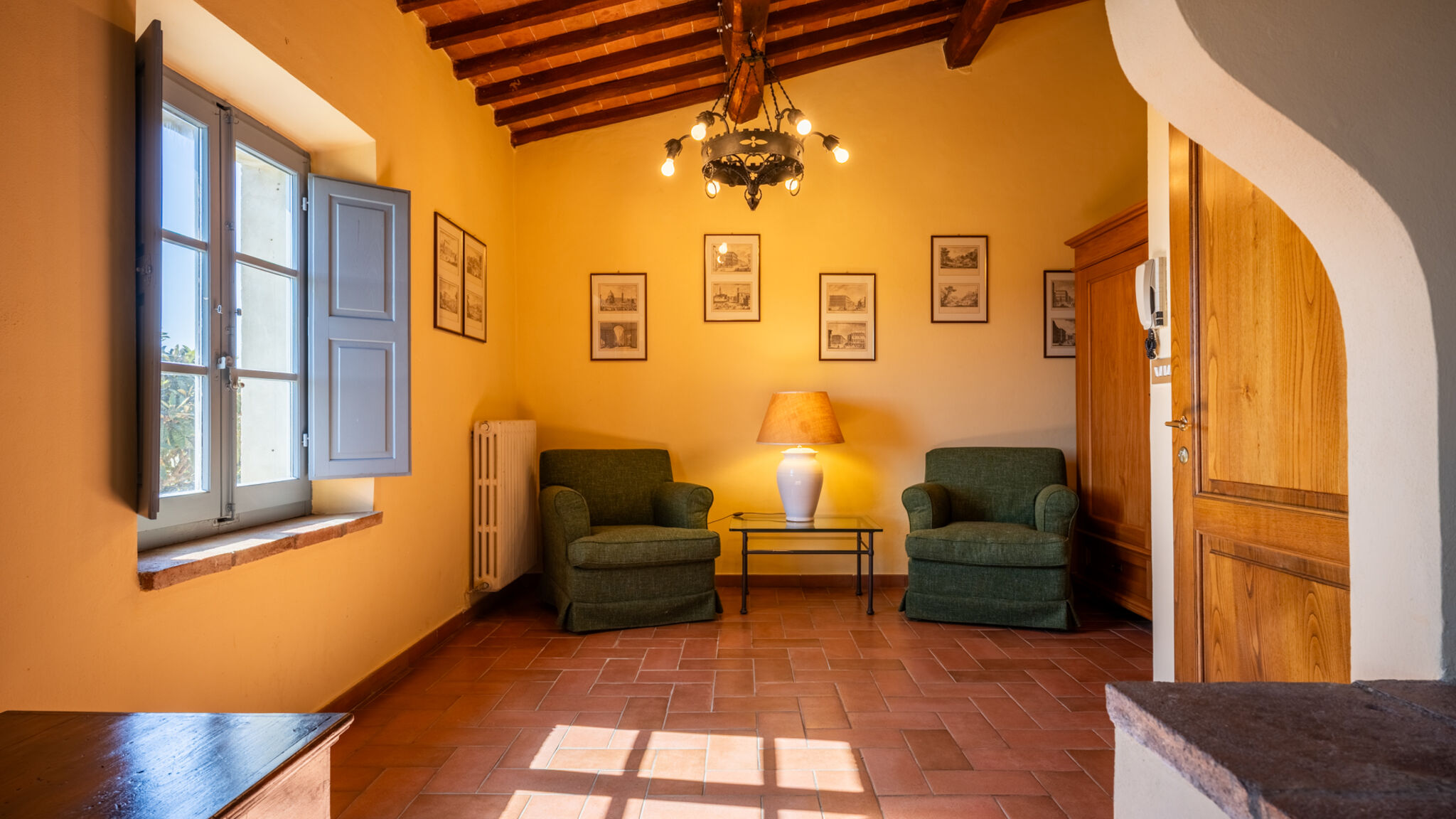 Italianway Castellina in Chianti Retreat in Chianti: Dioniso-Spa & Vineyard
