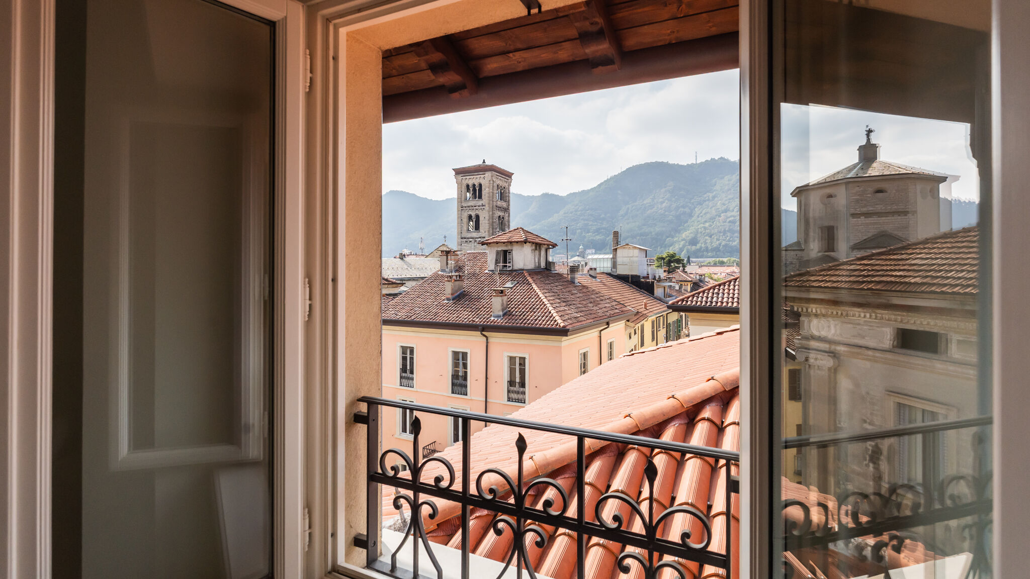 Italianway Como Luxury Penthouse by Rent All Como