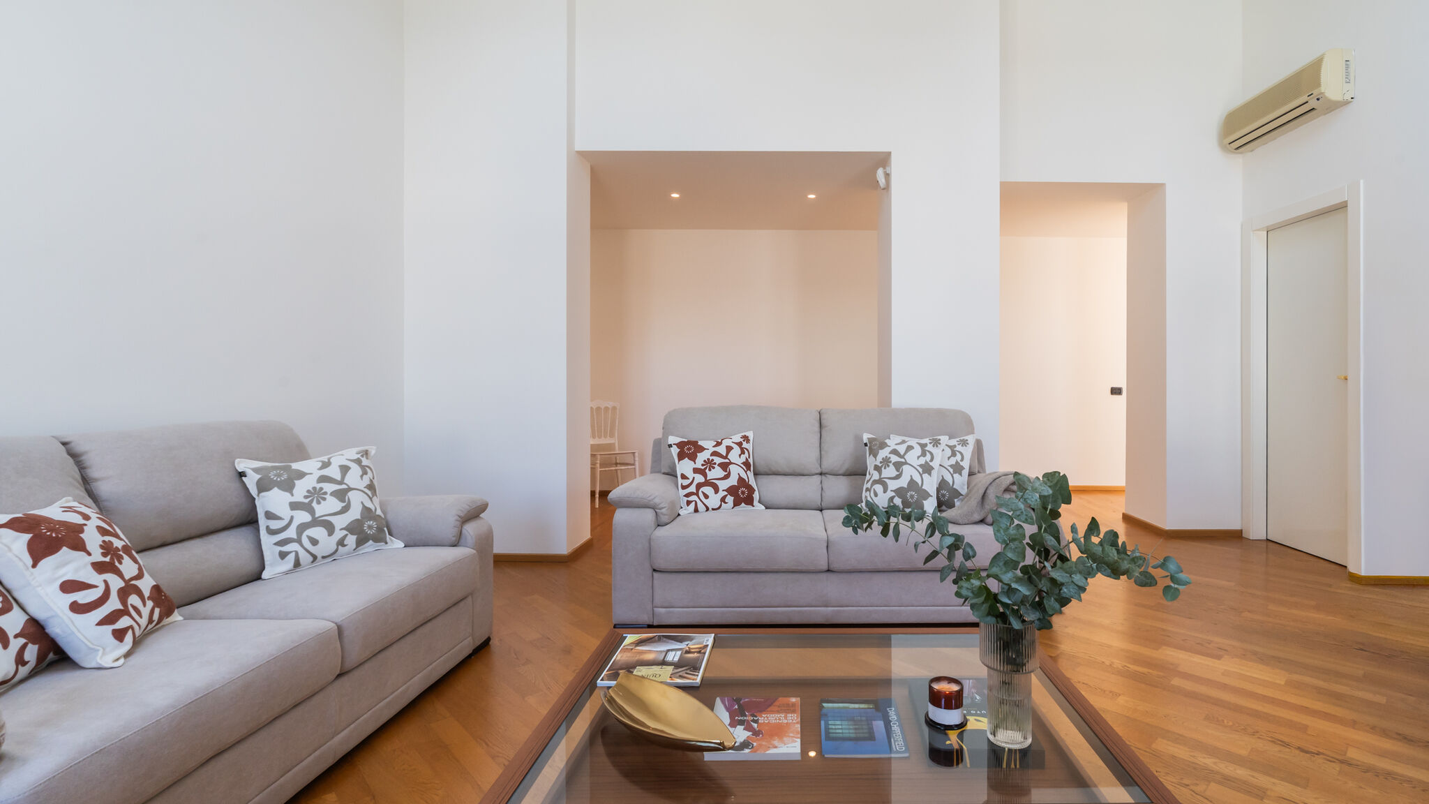 Italianway Como Luxury Penthouse by Rent All Como
