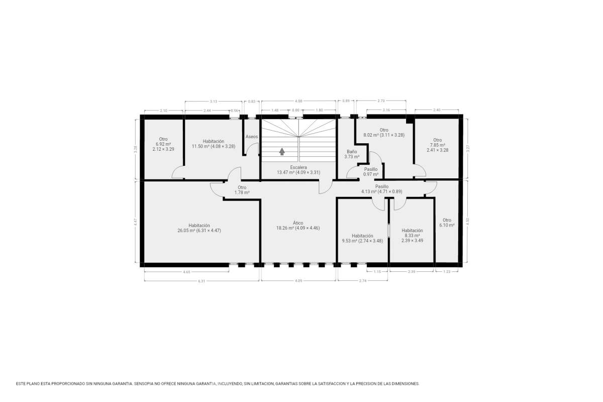 Exclusiva villa en el corazón de Creixell: amplitud, privacidad y vistas excepcionales. Housfy presenta en exclusiva esta magnífica propiedad situada en el centro de Creixell, una residencia singular que destaca por sus extraordinarias dimensiones, su privilegiada parcela y un entorno que combina la comodidad de una ubicación céntrica con la tranquilidad y la amplitud de un espacio residencial único. Con 921 m² construidos, incluida la zona deportiva, según datos verificados con la Dirección General del Catastro, esta propiedad ofrece un sinfín de posibilidades para quienes buscan una vivienda de grandes dimensiones, con espacios versátiles y zonas exteriores pensadas para disfrutar al máximo del estilo de vida mediterráneo. La vivienda, construida en 1970, dispone de una distribución generosa, con nueve dormitorios y seis baños, que permite acoger cómodamente a familias numerosas, recibir invitados o destinar parte de sus estancias a usos complementarios, como despacho o espacios de trabajo. Entre sus dependencias encontramos un amplio salón-comedor, una cocina equipada y una suite con baño privado, además de una zona de despacho que aporta funcionalidad y privacidad al conjunto. En el exterior, la propiedad despliega todo su potencial. Su magnífica parcela alberga un jardín privado, una piscina exclusiva y una zona deportiva que amplía las posibilidades de ocio y actividad al aire libre. Las terrazas invitan a disfrutar del clima mediterráneo, mientras que las excepcionales vistas al mar y a la montaña aportan un atractivo diferencial y una sensación de amplitud difícil de encontrar en una ubicación tan céntrica. Un añadido fundamental es la existencia de un pozo y un depósito de agua de unos 60.000 litros. La vivienda cuenta, además, con chimenea, electrodomésticos, trastero y cuatro plazas de garaje, prestaciones que completan una propuesta residencial especialmente interesante por su capacidad, comodidad y versatilidad. Su ubicación, en pleno centro de Creixell, permite disfrutar de los servicios y comercios del municipio, con transporte público cercano y la comodidad de tener el día a día al alcance de la mano, en un entorno característico de la Costa Dorada. Una propiedad con dimensiones extraordinarias y múltiples posibilidades, ideal para quienes valoran el espacio, la privacidad, las zonas de ocio propias y unas vistas privilegiadas, sin renunciar a la comodidad de vivir en el centro de una población con encanto. Una oportunidad exclusiva para descubrir una vivienda diferente, donde la amplitud de sus espacios y el atractivo de su parcela convierten cada rincón en una invitación a disfrutar. Housfy — Comercialización en exclusiva. Contacta con nosotros para ampliar información y descubrir personalmente todo el potencial de esta propiedad. Aviso legal El precio de venta no incluye gastos de la compraventa como notaría, registro, impuestos, ni tampoco honorarios agencia. Esta publicación no es vinculante. Consulta siempre la nota simple con Housfy antes de formalizar la compraventa. Sobre nosotros Housfy es la plataforma integral de servicios inmobiliarios. Nuestra combinación de expertos y tecnología pone al alcance de todo el mundo servicios cómodos, claros y seguros. AICAT número: 7922. Nos encargamos de la gestión y asesoramiento de la compra. ¡Olvídate de todo! Hacemos los trámites por ti. Y, si además necesitas financiación, ponemos a tu disposición un bróker hipotecario para ayudarte a conseguir las mejores condiciones para tu perfil económico. ¿Quieres visitarla? Contacta con Housfy y agenda tu visita sin compromiso. Más información en: housfy.com-75