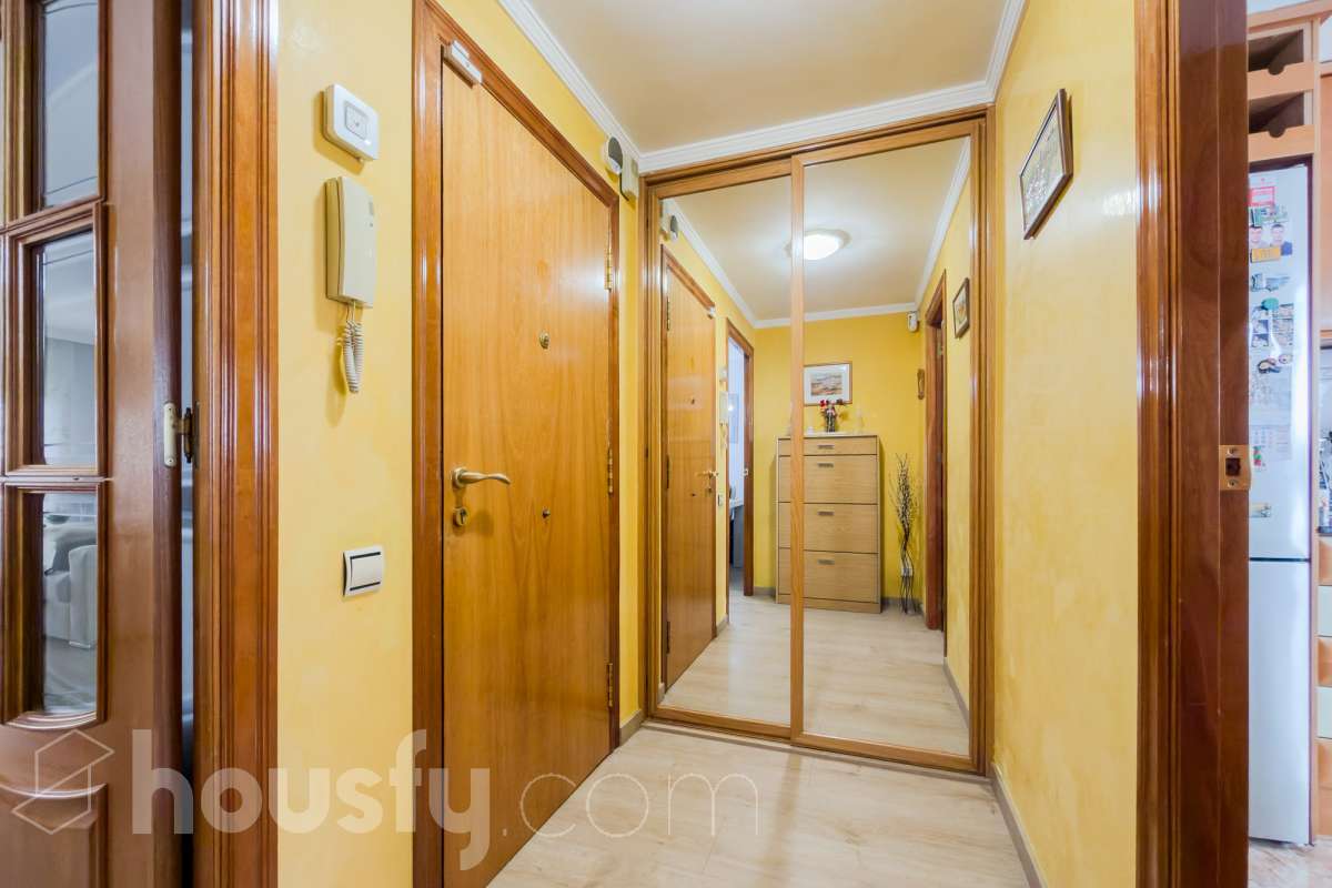 Piso de 4 habitación, con parket desde hace 2 años, y habitaciones pintadas hace 3 años, caldera nueva hace 18 meses-27