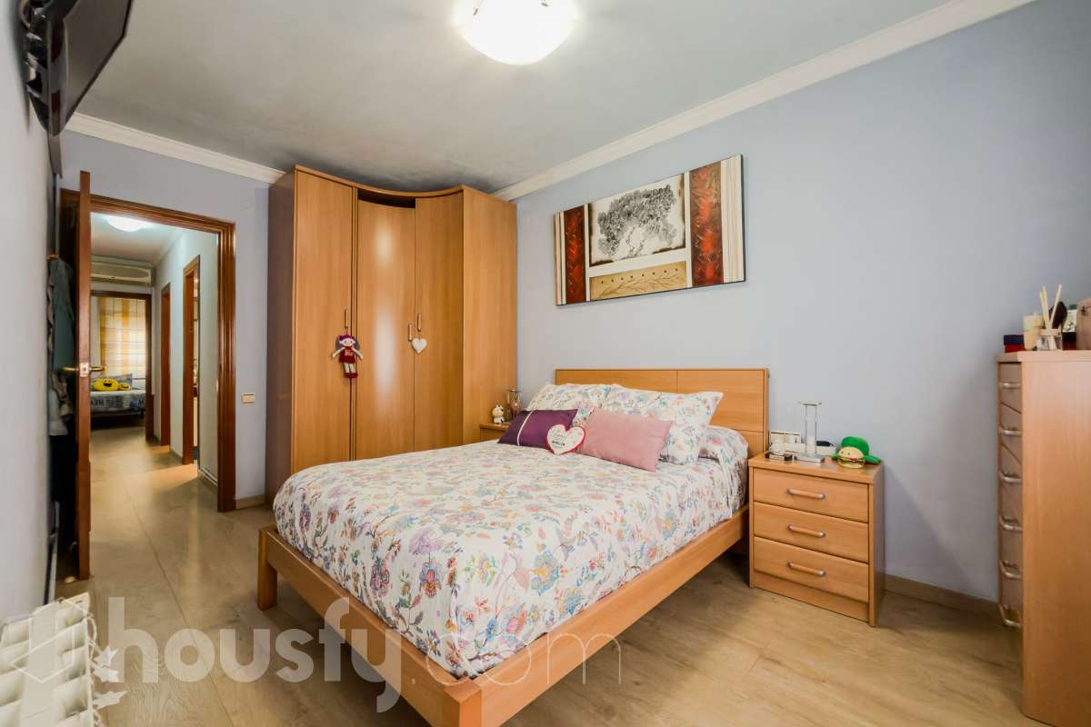Piso de 4 habitación, con parket desde hace 2 años, y habitaciones pintadas hace 3 años, caldera nueva hace 18 meses-6