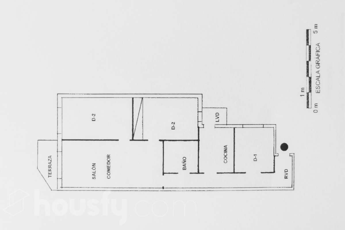 Housfy vende 🏡 luminoso piso ubicado en Badalona, el cuál consta de 76 m2 útiles (verificados con la Dirección General de Catastro). Construido en el año: 1976. Distribución de estancias -Salón-comedor -3 Dormitorios -1 Baño -Cocina equipada Características específicas -Aire acondicionado -Amueblado -Calefacción -Balcón Zona y entorno Respecto a la ubicación, se sitúa en Badalona, municipio de Barcelona. Esta propiedad se encuentra cerca de transporte público, colegios, supermercados y farmacias. Aviso legal El precio de venta no incluye gastos de la compraventa como notaría, registro, impuestos, ni tampoco honorarios agencia. Esta publicación no es vinculante. Consulta siempre la nota simple con Housfy antes de formalizar la compraventa. Sobre nosotros Housfy es la plataforma integral de servicios inmobiliarios. Nuestra combinación de expertos y tecnología pone al alcance de todo el mundo servicios cómodos, claros y seguros. AICAT número: 7922. Nos encargamos de la gestión y asesoramiento de la compra. ¡Olvídate de todo! Hacemos los trámites por ti. Y, si además necesitas financiación, ponemos a tu disposición un bróker hipotecario para ayudarte a conseguir las mejores condiciones para tu perfil económico. ¿Quieres visitarla? Contacta con Housfy y agenda tu visita sin compromiso. Más información en: housfy.com En cumplimiento de la Ley 8/2026 en Cataluña, el certificado de presencia o ausencia de amianto se encuentra en proceso de tramitación.-28