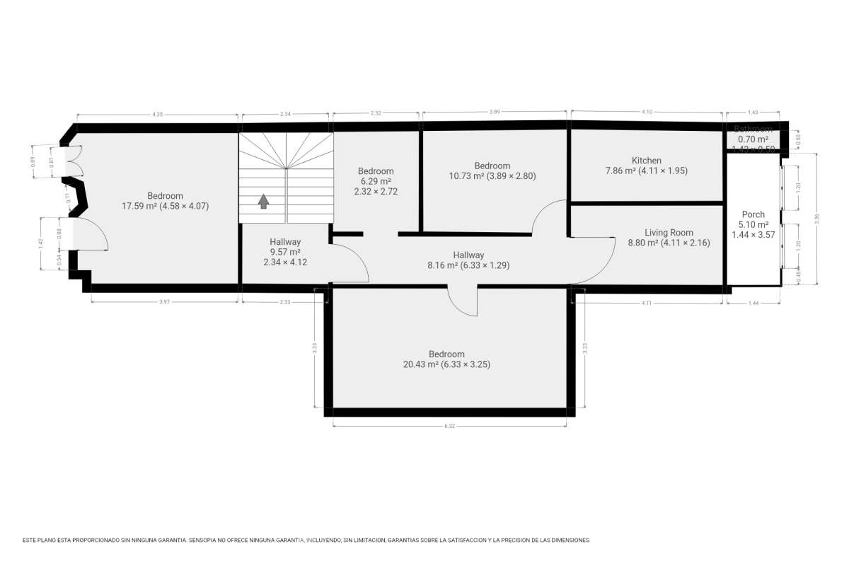 Housfy vende 🏡 amplia casa ubicada en Vilafranca del Penedès. Vive la comodidad de tenerlo todo a un paso. Te presentamos esta acogedora casa situada en un entorno inmejorable, en pleno centro de la villa con terraza para disfrutar de momentos al aire libre . Vivienda distribuida en 3 plantas . Planta baja con local-almacén con un espacio polivalente, planta primera con ssalón-comedor y 1 baño y planta segunda con 4 habitaciones y 1 trastero. La vivienda dispone de 173m2 útiles (verificados con la Dirección General de Catastro). Construida en el año: 1850 y reformada para entrar a vivir. Distribución de estancias -Salón-comedor -4 Dormitorios -1 Baño , 1 servicio -Cocina equipada Características específicas -Cédula de habitabilidad -Trastero -Terraza Zona y entorno Respecto a la ubicación, se sitúa en Vilafranca del Penedès, municipio de Barcelona. Esta propiedad se encuentra cerca de transporte público, colegios, supermercados y farmacias. Aviso legal El precio de venta no incluye gastos de la compraventa como notaría, registro, impuestos, ni tampoco honorarios agencia. Esta publicación no es vinculante. Consulta siempre la nota simple con Housfy antes de formalizar la compraventa. Sobre nosotros Housfy es la plataforma integral de servicios inmobiliarios. Nuestra combinación de expertos y tecnología pone al alcance de todo el mundo servicios cómodos, claros y seguros. AICAT número: 7922. Nos encargamos de la gestión y asesoramiento de la compra. ¡Olvídate de todo! Hacemos los trámites por ti. Y, si además necesitas financiación, ponemos a tu disposición un bróker hipotecario para ayudarte a conseguir las mejores condiciones para tu perfil económico. ¿Quieres visitarla? Contacta con Housfy y agenda tu visita sin compromiso. Más información en: housfy.com En cumplimiento de la Ley 8/2026 en Cataluña, el certificado de presencia o ausencia de amianto se encuentra en proceso de tramitación.-40