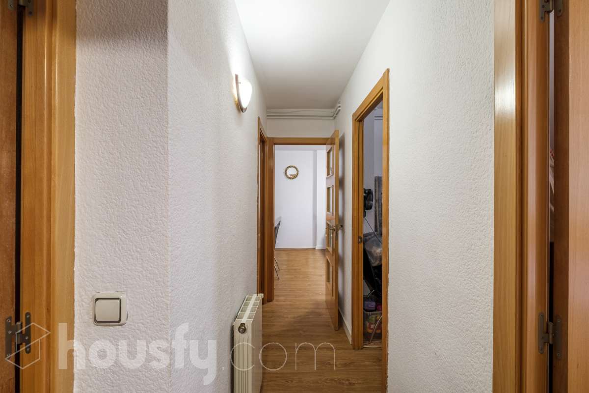 Piso familiar de 4 habitaciones con plaza de garaje en Can Palet (Terrassa)-13