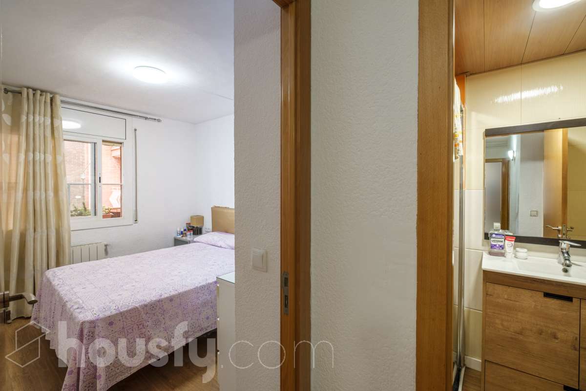 Piso familiar de 4 habitaciones con plaza de garaje en Can Palet (Terrassa)-14