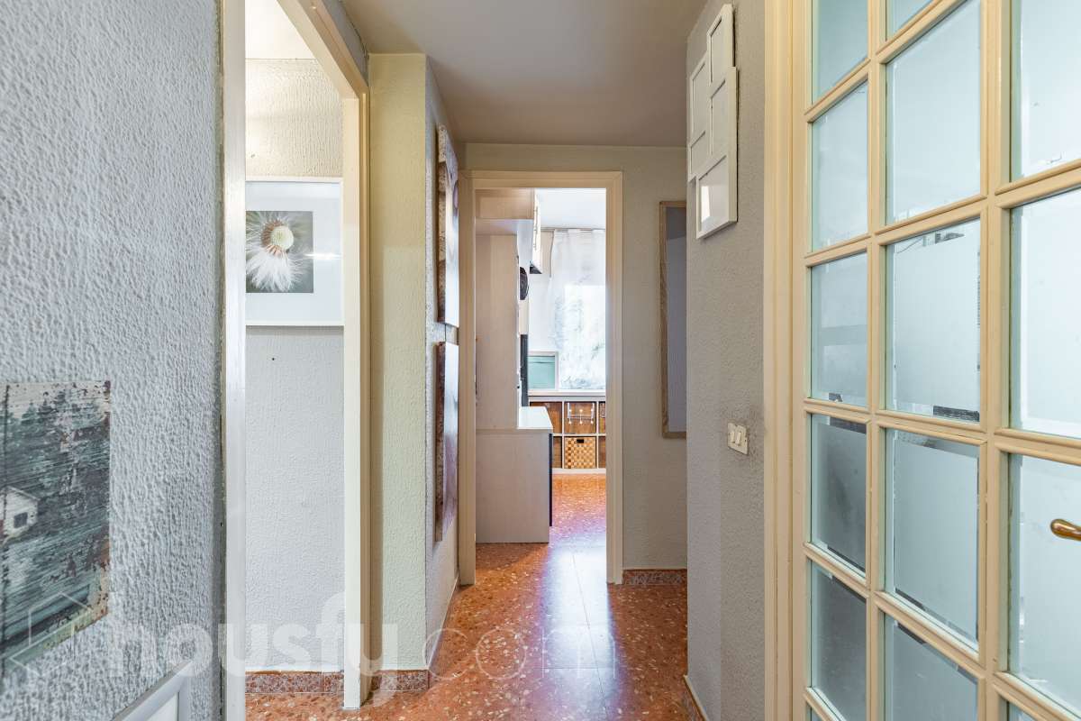 Piso luminoso con amplio comedor, 3 habitaciones, galeria y muchas posibilidades en Gracia!-34