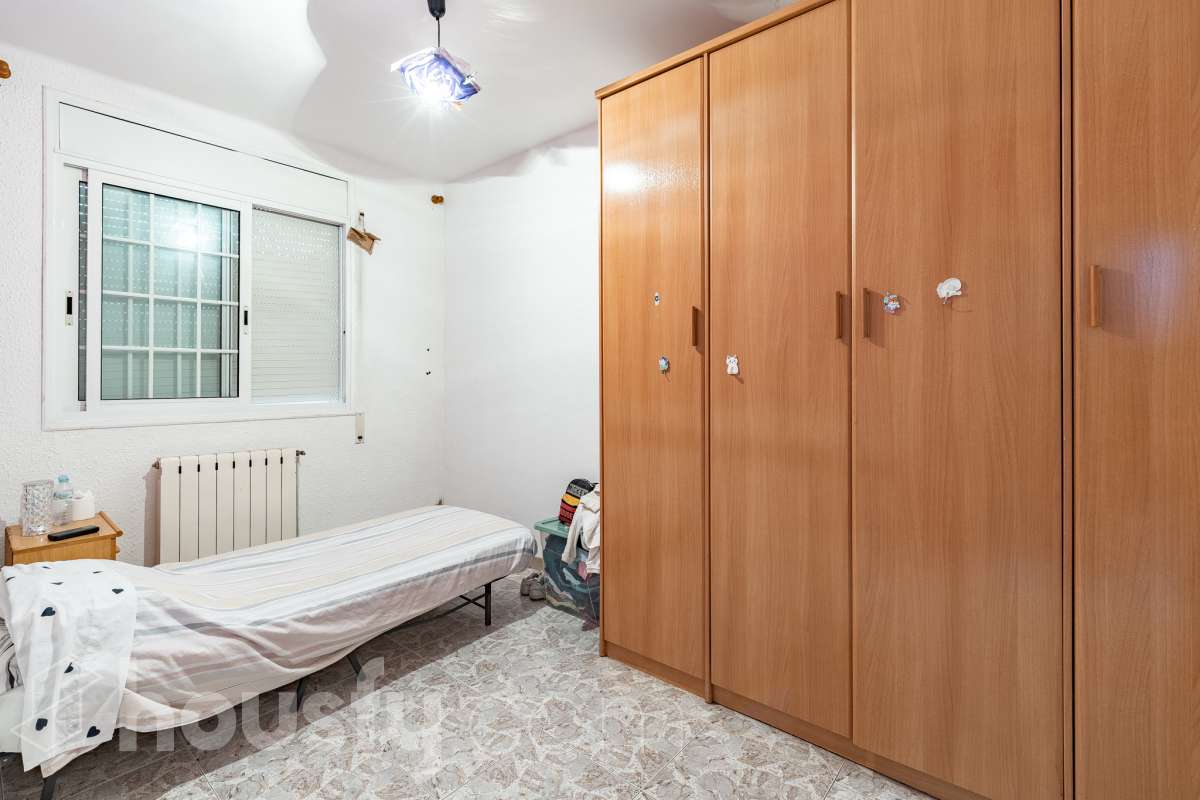 ¡Planta baja con gran terraza de 40 m² y luz todo el día en Les Arenes!-22