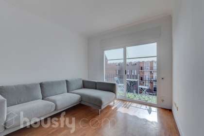 inmobiliaria housfy vende piso en Calle Ravella