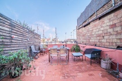 Piso en venta en Calle Guifre