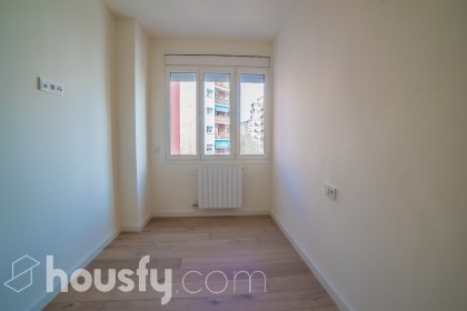 Piso en venta en Calle Corsega