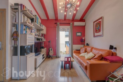Piso en venta en Calle Taulat