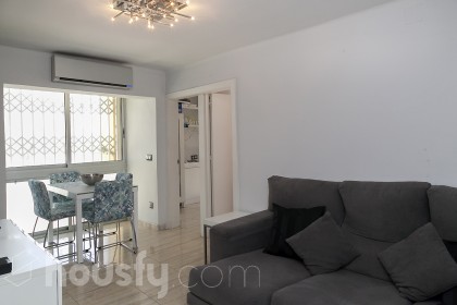 Piso en venta en Calle Via Favencia