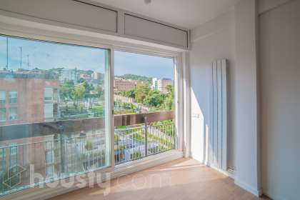 Piso en venta en Calle Travessera De Dalt
