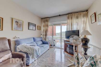 Piso en venta en Carrer de Burriac