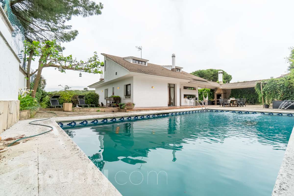 Casa en venta en Avinguda de Ca l'Estapé, Lliçà de Vall