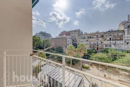 Piso en venta en Calle Consell De Cent