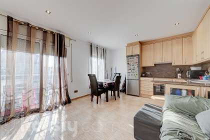 Piso en venta en Calle Santiago Rusiñol De