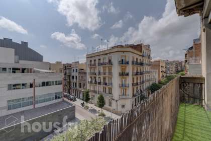Piso en venta en Calle Nacio