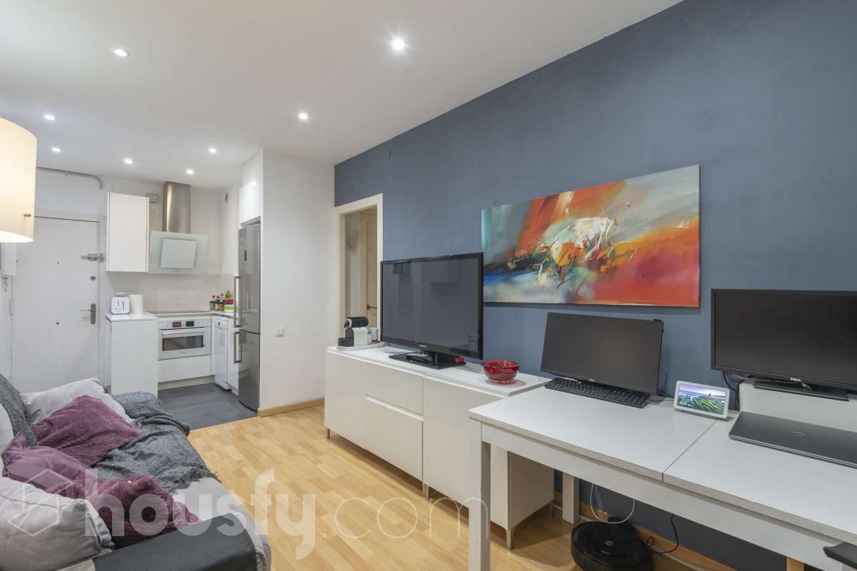 Piso en venta en Carrer de Còrsega, Sant Martí, Barcelona
